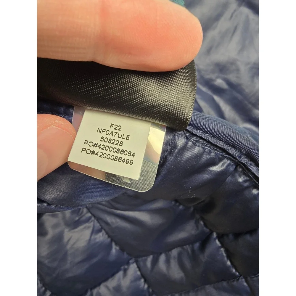 The North Face ThermoBall Eco Puffer Jacket Mens Small Blue Quilted Full Zip